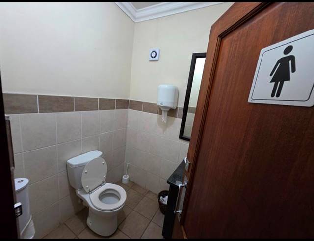 BUSINESS PROPERTY TO RENT IN TYGER VALLEY